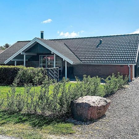 10 Person Holiday Home In Juelsminde Sonderby  Exterior foto