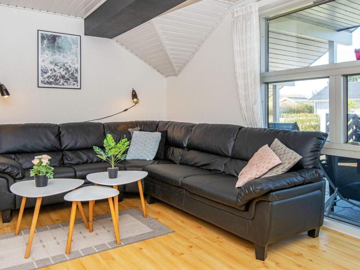 10 Person Holiday Home In Juelsminde Sonderby  Exterior foto